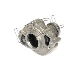 POMPA WODY DISCOVERY 3 4,4 V8 / RR L322 4575902GEN