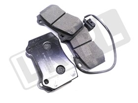 KLOCKI HAMULCOWE TYL - JAGUAR S-T / X350 C2C24016BREMBO