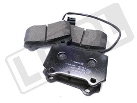 KLOCKI HAMULCOWE TYL - JAGUAR S-T / X350 C2C24016BREMBO