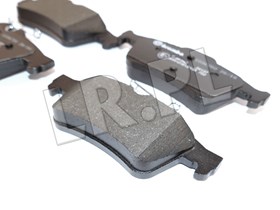 KLOCKI HAMULCOWE TYL JAGUAR XK , XF , XJ C2P26112BREMBO