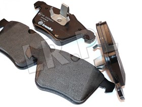 KLOCKI HAMULCOWE PRZOD JAGUAR S-T/X350/ C2Z14096BREMBO