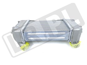 CHLODNICA INTERCOOLER DISCOVERY / DEFEND FTP8030