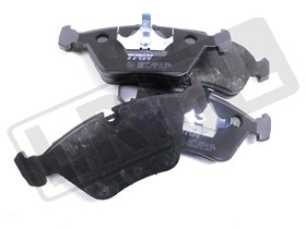 KLOCKI HAMULCOWE PRZOD JAGUAR XK TRW JLM1829TRW