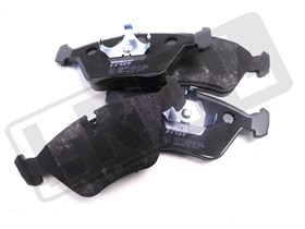 KLOCKI HAMULCOWE PRZOD JAGUAR XK TRW JLM1829TRW