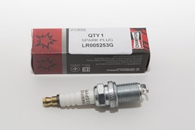SWIECA ZAPLONOWA - DISCOVERY 3 V8 4.4 / LR005253CHAMPION