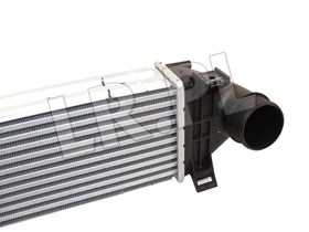 CHLODNICA INTERCOOLER 2,2 DIESEL FREELAN LR009802GEN