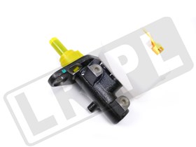 POMPA HAMULCOWA - DEFENDER OD 2007 (Z AB LR013017
