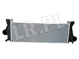 CHLODNICA INTERCOOLER TD5 DEFENDER LR017950BM