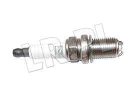 SWIECA ZAPLONOWA - RR L322 4,4 V8  3 ELE LR021006CHAMPION