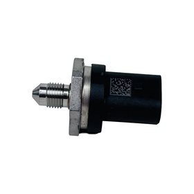 CZUJNIK CISNIENIA PALIWA 2.0 TURBO LR024969BOSCH