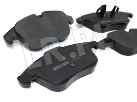 KLOCKI HAMULCOWE PRZOD - EVOQUE LR027309BB