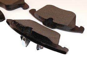 KLOCKI HAMULCOWE PRZOD - EVOQUE LR027309FERODO