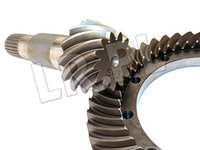 WALEK ATAKU Z KOLEM TALERZOWYM DEFENDER LR027529GEN