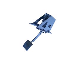 PEDAL SPRZEGLA KPL DEFENDER OD 2007 LR030042GEN