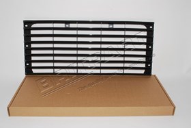 MASKOWNICA CHLODNICY DEFENDER (GRAPHIT) LR038615