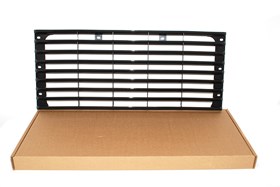 MASKOWNICA CHLODNICY DEFENDER (GRAPHIT) LR038615