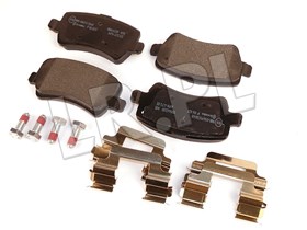 KLOCKI HAMULCOWE TYL - EVOQUE LR043714BREMBO