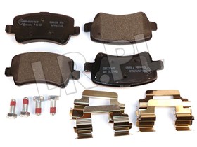 KLOCKI HAMULCOWE TYL - EVOQUE LR043714BREMBO