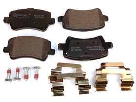 KLOCKI HAMULCOWE TYL - EVOQUE LR043714BREMBO