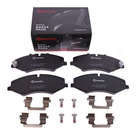 KLOCKI HAMULCOWE PRZOD - DISCOVERY 4  5. LR051626BREMBO