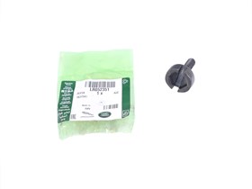 ADAPTER NAPEDU POMPY VACUUM LR052351GEN