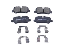 KLOCKI HAMULCOWE TYL - DISCOVERY 3 / DIS LR055454BREMBO