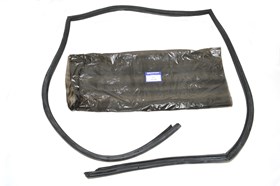 USZCZELKA DRZWI TYL PRAWE DEFENDER LR077684