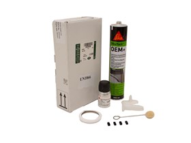 ZESTAW DO WKLEJANIA SZYB LR078295GEN