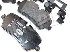 KLOCKI HAMULCOWE TYL RR L405 5,0 V8 OHC LR079910TRW