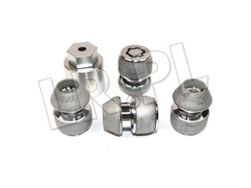 SRUBY ZABEZPIECZAJACE KOLA ZAPASOWEGO KP LR086417GEN