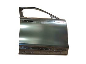 DRZWI PRZEDNIE PRAWE RR VELAR LR091717GEN
