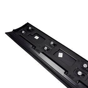 LISTWA OZDOBNA DRZWI CZESC PRZEDNIA LR116797GEN