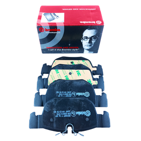 KLOCKI HAMULCOWE TYL RR VELAR LR122689BREMBO