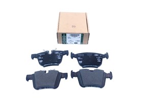 KLOCKI HAMULCOWE TYL LR160504GEN