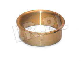 TULEJKA PRZEGUBU AEU2522 W PIASCIE METRY MDE4744
