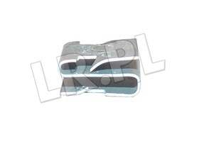 ZATRZASK NASADKI ZDERZAKA RR NTC7867
