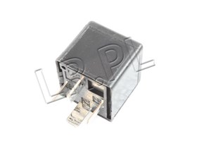 PRZEKAZNIK POMPY ABS RR P38 PRC9566G