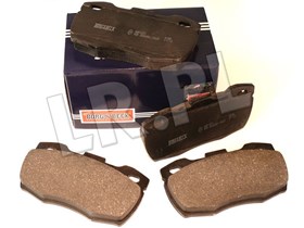 KLOCKI HAMULCOWE PRZOD - DEFENDER 110 SFP000260BB