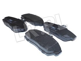 KLOCKI HAMULCOWE PRZOD - FREELANDER DO 2 SFP100360TRW