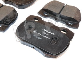 KLOCKI HAMULCOWE PRZOD - RRC / DISCOVERY SFP500160DELPHI