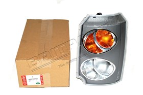 KIERUNKOWSKAZ RR L322 PRZOD LEWY XBD000053GEN