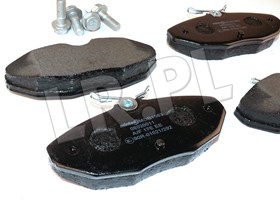 KLOCKI HAMULCOWE TYL - JAGUAR S-T DO 200 XR812436MINTEX