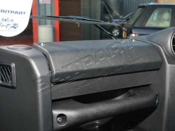 Schowek dodatkowy zamykany na desce rozdzielczej (strona pasażera) - Defender od 2007 - DA2603
