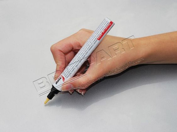 Pisak do usuwania i maskowania drobnych rys powłoki lakierniczej Montalcino red (czerwony) 952 (CAX) - DA6475
