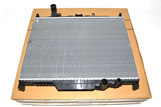 Chłodnica wody Discovery 4/RR Sport od 2010 3,0 diesel - no ETA