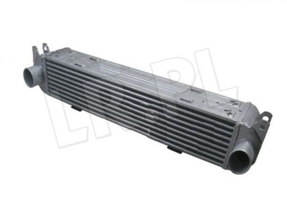 Chłodnica intercooler 2,7 diesel Discovery 3/Discovery 4