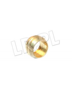 Tulejka przewodów paliwowych przy zbiorniku Defender / RRC - 542846G