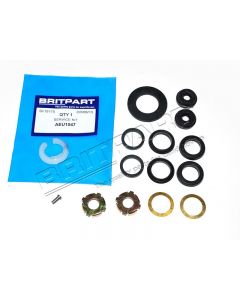 Reperaturka pompy hamulcowej LR SIII (serwo) z plastikowym zbiorniczkiem typu NRC6096 - AEU1047