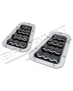 Wloty na blotnikach Defender xd srebrne obramowanie z czarnymi połyskowymi wlotami Defender 83 - 06 / od 2007 - DA1975