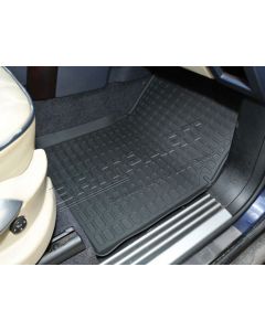 Dywaniki gumowe - RR L322 od 2010 - kpl. na auto - DA4809